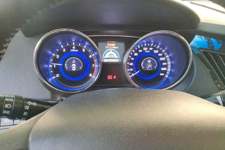 Used Hyundai Sonata 2013 2.0L Automatic Luxury Edition Instrument Cluster