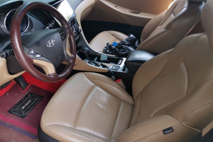 Used Hyundai Sonata 2013 2.0L Automatic Prestige Edition Left Front Seat