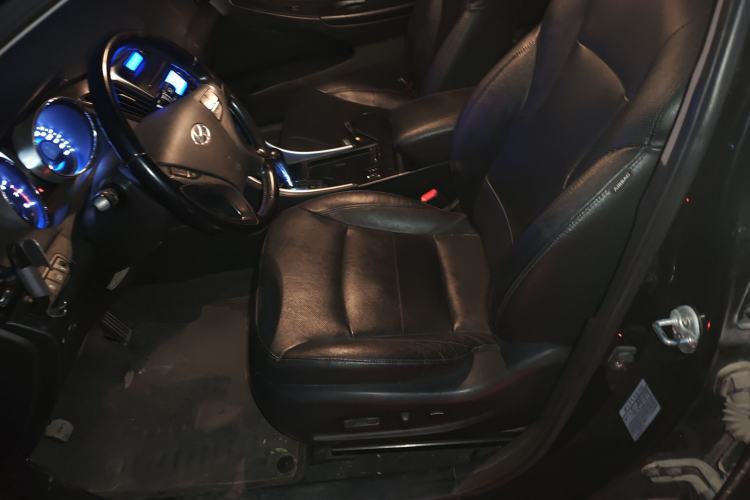 Used Hyundai Sonata 2013 2.0L Automatic Luxury Edition Left Front Seat