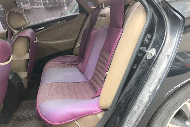Used Hyundai Sonata 2013 2.4L Automatic Leading Edition China IV Standard Left Rear Seat