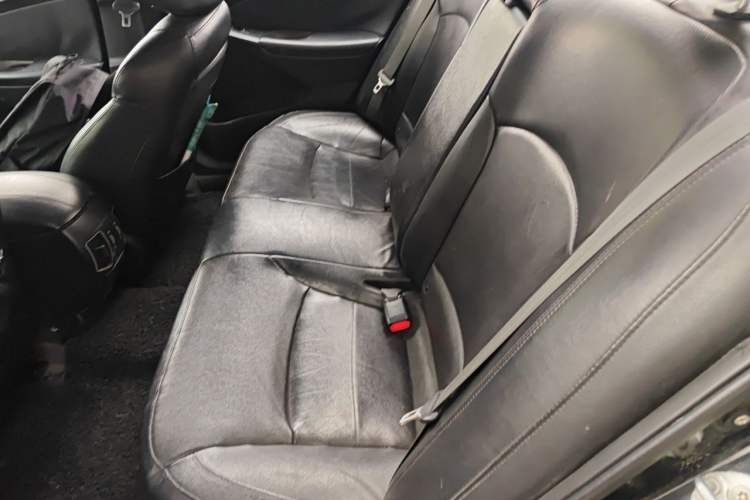 Used Hyundai Sonata 2013 2.0L Automatic Luxury Edition Left Rear Seat