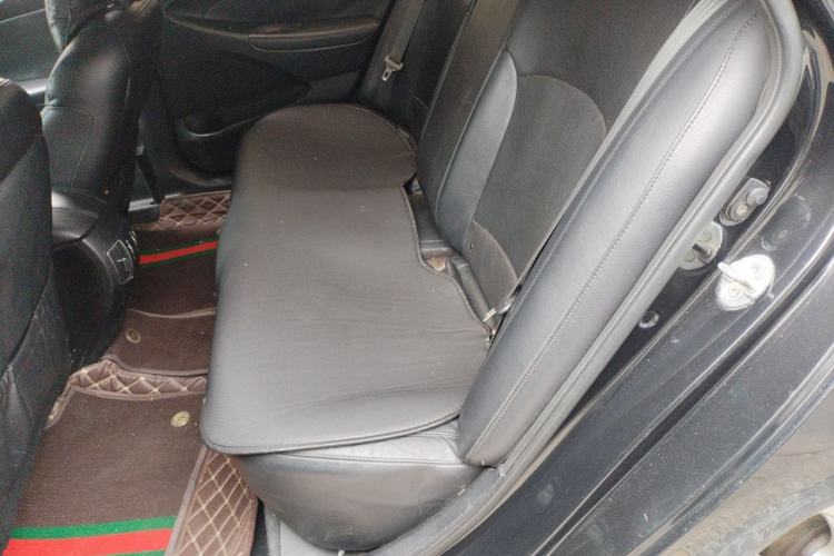 Used Hyundai Sonata 2013 2.0L Automatic Luxury Edition Left Rear Seat