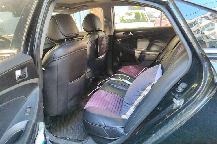 Used Hyundai Sonata 2013 2.0L Automatic Luxury Edition Left Rear Seat