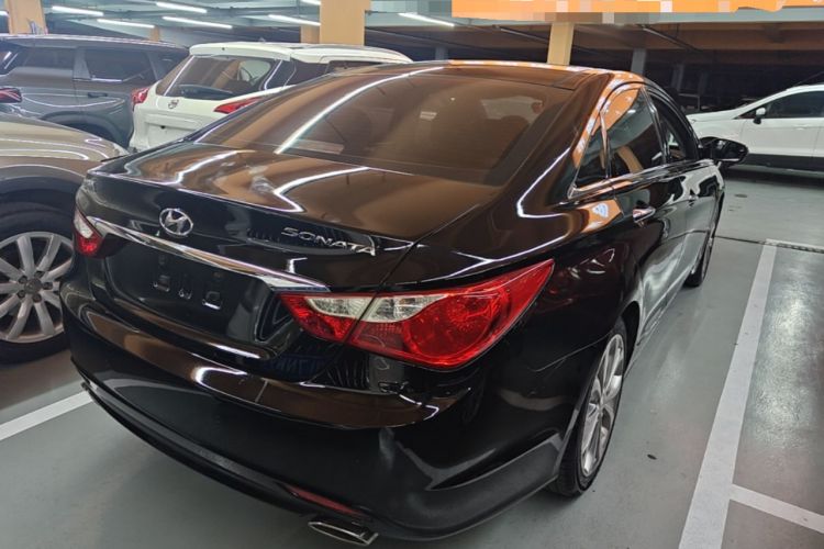Used Hyundai Sonata 2013 2.4L Automatic Luxury Version China IV Standard Rear Right 45 Deg