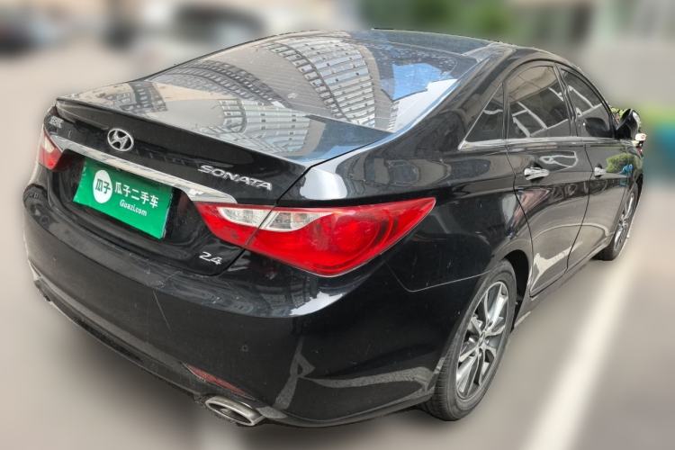 Used Hyundai Sonata 2013 2.4L Automatic Leading Edition China IV Standard Rear Right 45 Deg
