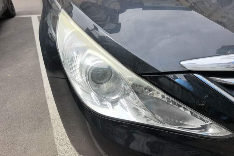 Used Hyundai Sonata 2013 2.4L Automatic Leading Edition China IV Standard Right Front Headlight