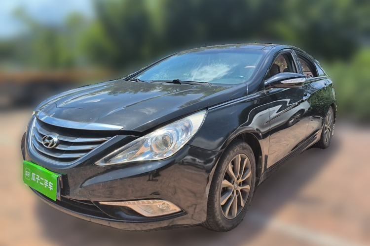 Used Hyundai Sonata 2013 2.4L Automatic Leading Edition China IV Standard Guazi used car, China used car export, Used car for sale, Used cars, Cheapest cars for sale