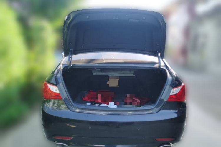 Used Hyundai Sonata 2013 2.4L Automatic Leading Edition China IV Standard Trunk