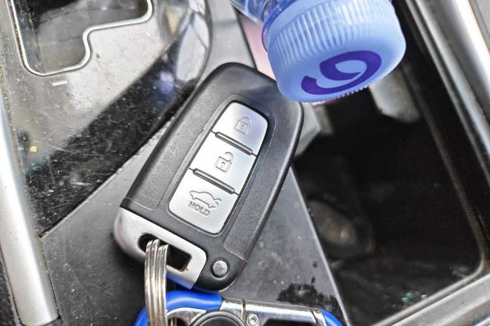 Used Hyundai Sonata 2013 2.0L Automatic Luxury Edition Vehicle Key