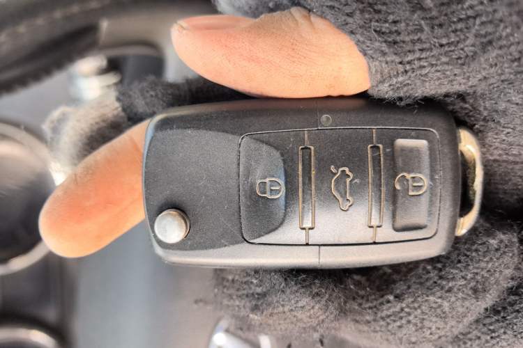 Used Hyundai Sonata 2013 2.0L Automatic Leading Edition Vehicle Key
