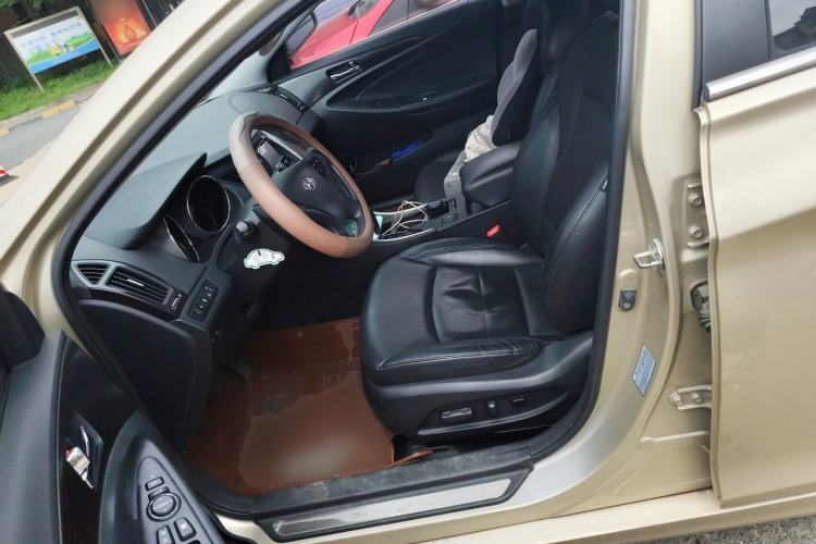 Used Hyundai Sonata 2013 2.0L Automatic Luxury Edition Left Front Seat