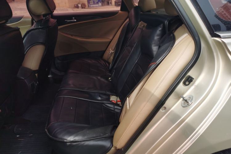 Used Hyundai Sonata 2013 2.0L Automatic Luxury Edition Left Rear Seat