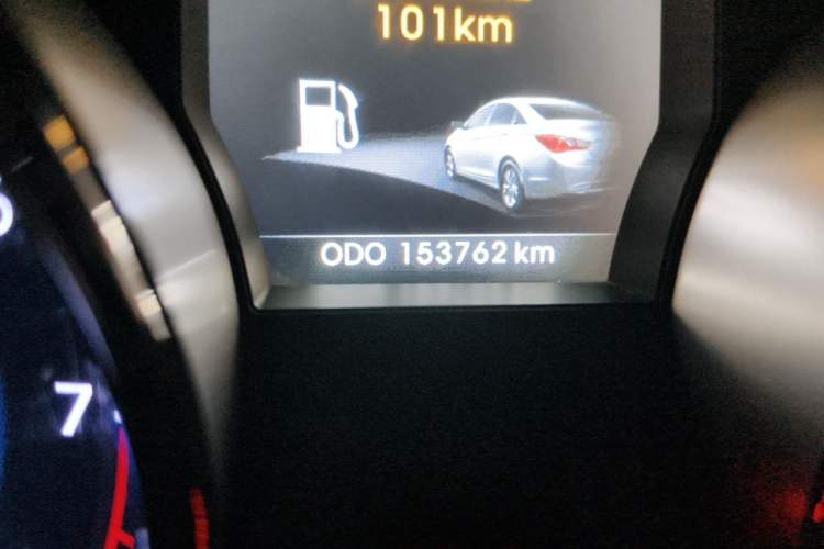 Used Hyundai Sonata 2013 2.4L Automatic Leading Edition China IV Standard Odometer Close Up
