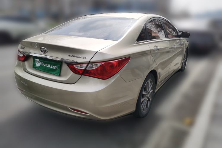 Used Hyundai Sonata 2013 2.0L Automatic Luxury Edition Rear Right 45 Deg