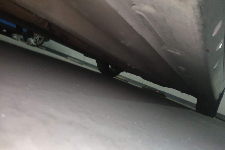 Used Hyundai Sonata 2013 2.4L Automatic Luxury Version China IV Standard Chassis Front Left