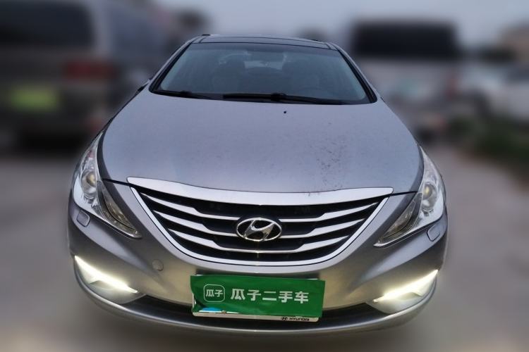 Used Hyundai Sonata 2013 2.4L Automatic Luxury Version China IV Standard Front