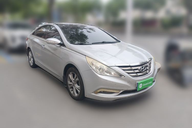 Used Hyundai Sonata 2013 2.0L Automatic Prestige Edition Front Right 45 Deg