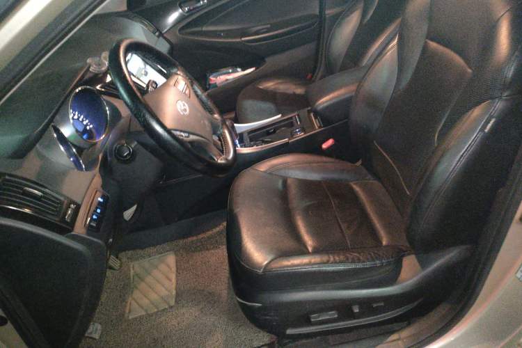Used Hyundai Sonata 2013 2.4L Automatic Luxury Version China IV Standard Left Front Seat