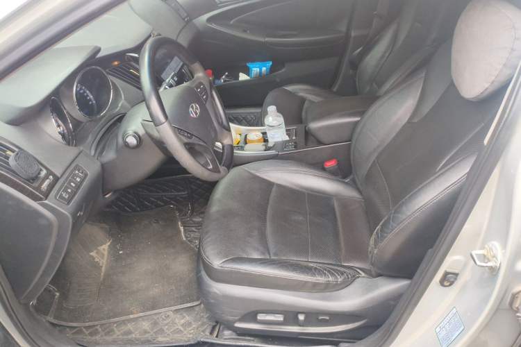 Used Hyundai Sonata 2013 2.0L Automatic Prestige Edition Left Front Seat