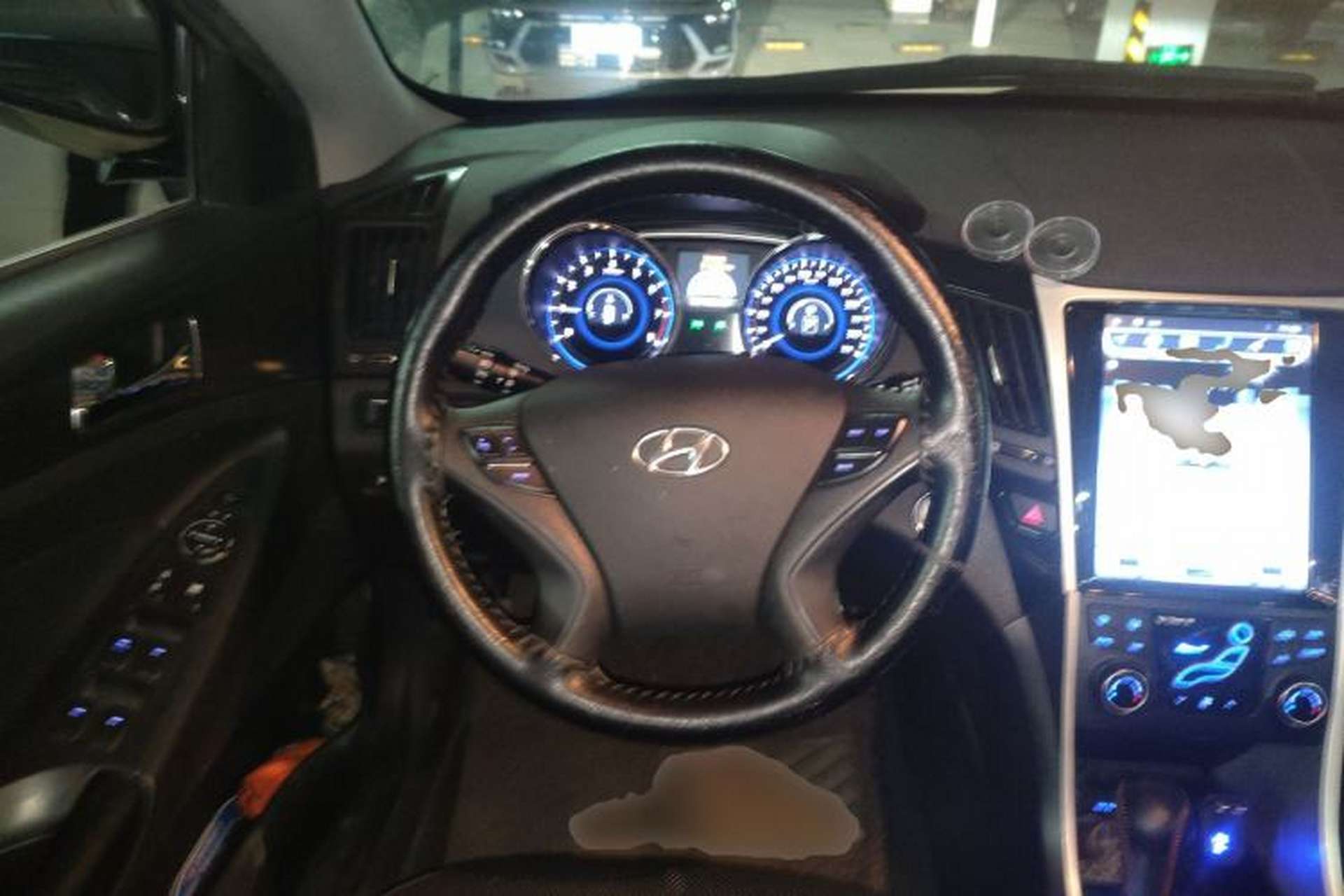 Used Hyundai Sonata 2013 2.4L Automatic Luxury Version China IV Standard Steering Wheel