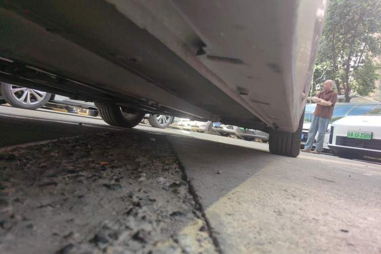 Used Hyundai Sonata 2013 2.0L Automatic Prestige Edition Chassis Front Left