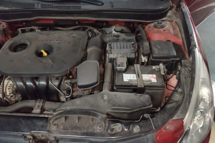 Used Hyundai Sonata 2013 2.0L Automatic Fashion Edition Engine Bay Left