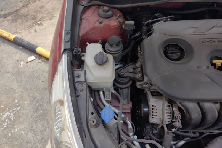 Used Hyundai Sonata 2013 2.0L Automatic Prestige Edition Engine Bay Right