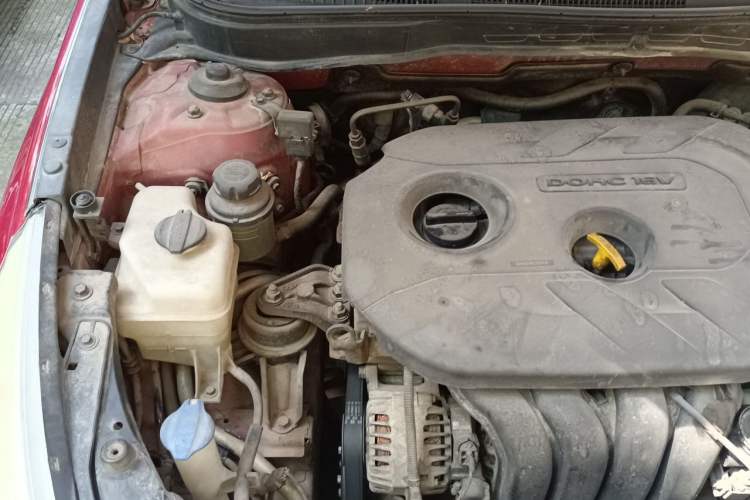 Used Hyundai Sonata 2013 2.0L Automatic Leading Edition Engine Bay Right