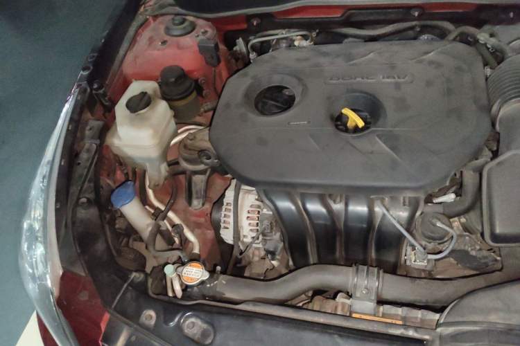 Used Hyundai Sonata 2013 2.0L Automatic Fashion Edition Engine Bay Right