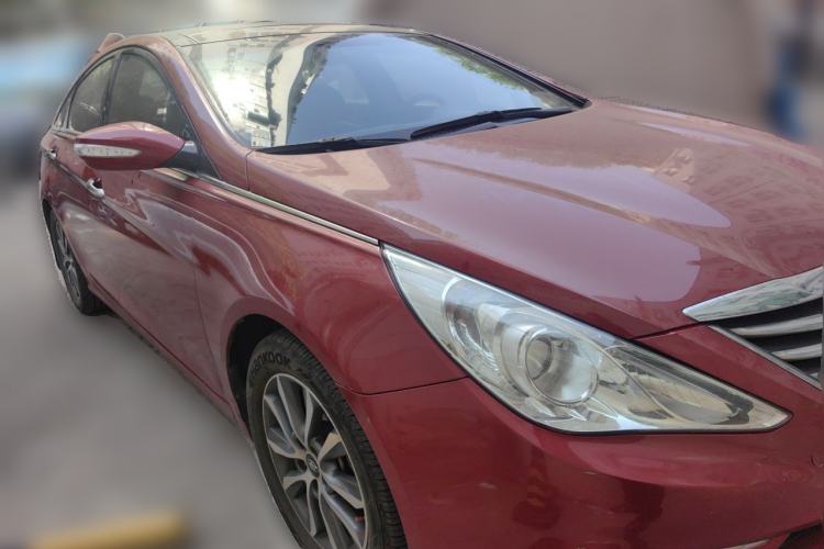 Used Hyundai Sonata 2013 2.0L Automatic Prestige Edition Front Right 45 Deg