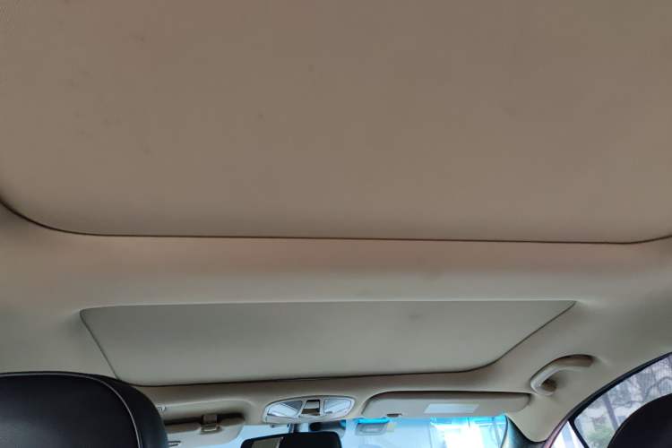 Used Hyundai Sonata 2013 2.0L Automatic Supreme Edition Headliner