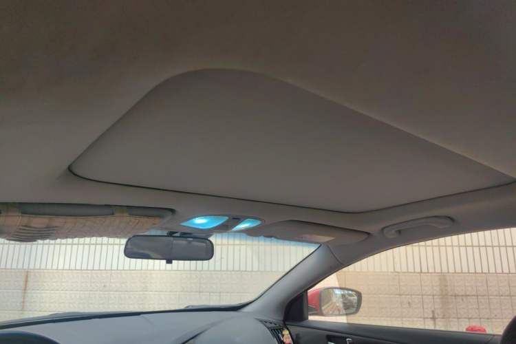 Used Hyundai Sonata 2013 2.0L Automatic Prestige Edition Headliner
