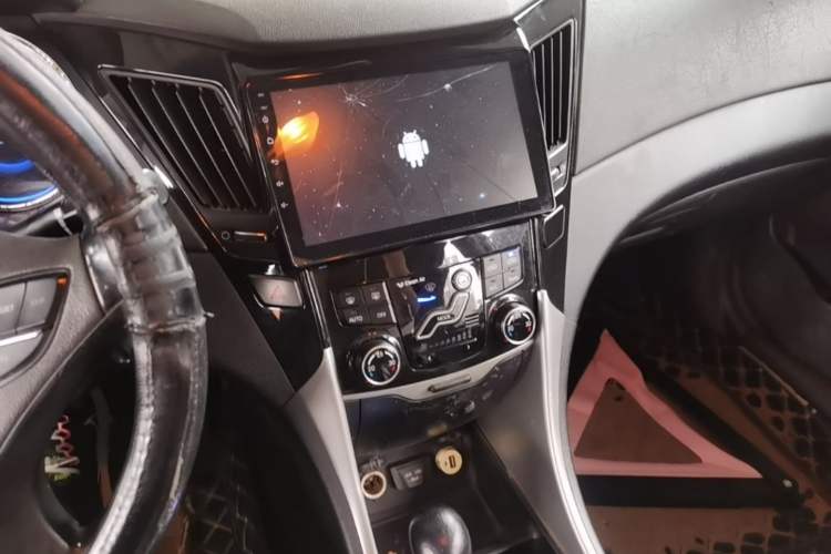 Used Hyundai Sonata 2013 2.0L Automatic Leading Edition Audio And AC Panel