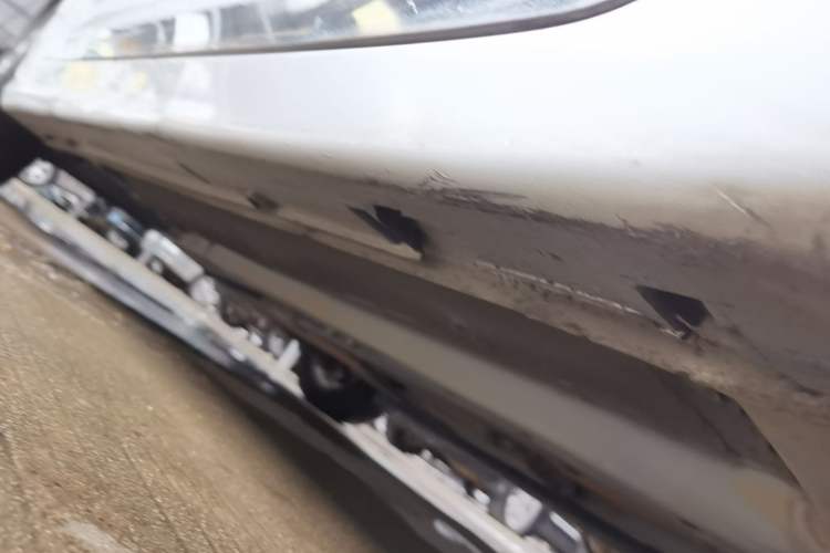 Used Hyundai Sonata 2013 2.0L Automatic Leading Edition Chassis Front Right