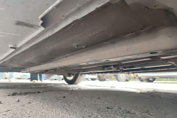 Used Hyundai Sonata 2013 2.0L Automatic Leading Edition Chassis Front Right