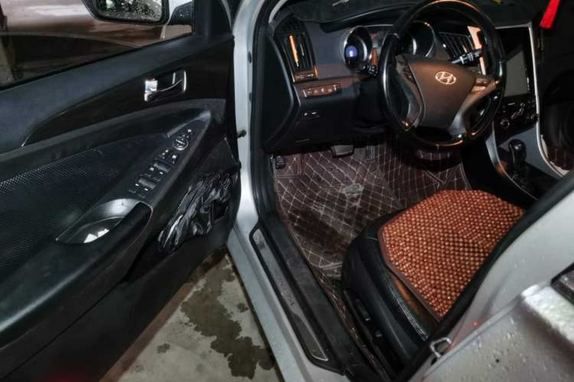 Used Hyundai Sonata 2013 2.0L Automatic Luxury Edition Driver Seat