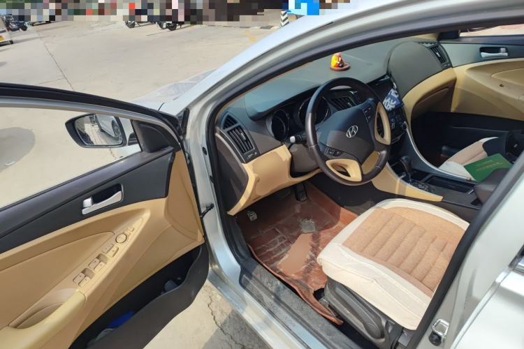 Used Hyundai Sonata 2013 2.0L Automatic Leading Edition Driver Seat