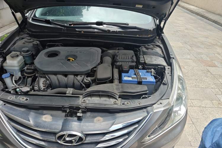 Used Hyundai Sonata 2013 2.0L Automatic Luxury Edition Engine Bay Left