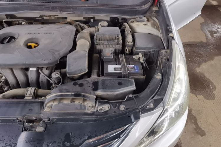 Used Hyundai Sonata 2013 2.0L Automatic Leading Edition Engine Bay Left