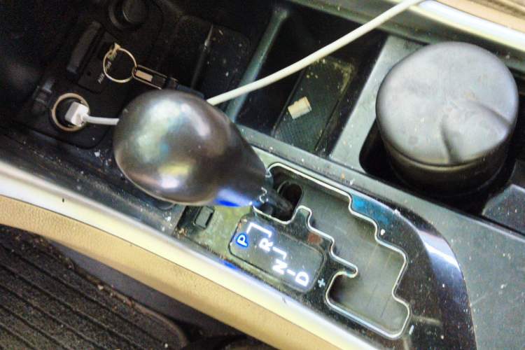 Used Hyundai Sonata 2013 2.0L Automatic Luxury Edition Gear Lever