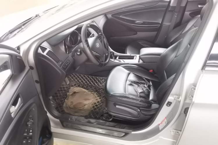 Used Hyundai Sonata 2013 2.0L Automatic Leading Edition Left Front Seat
