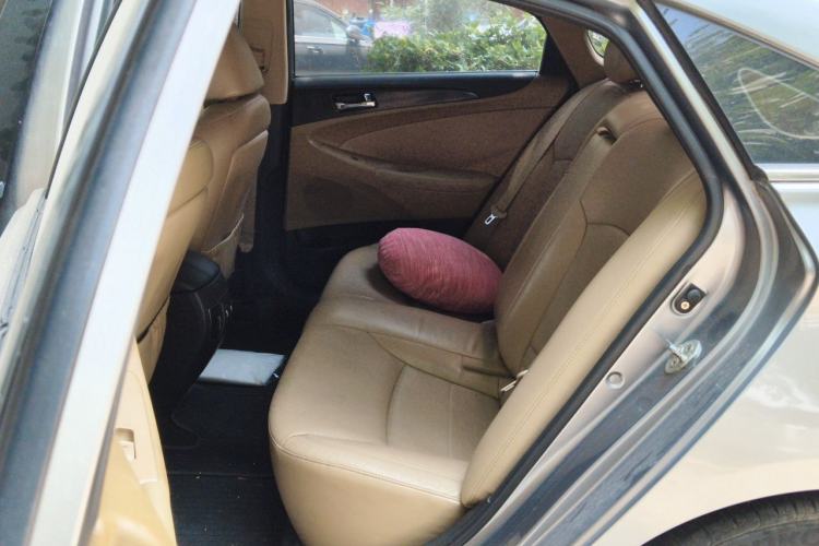 Used Hyundai Sonata 2013 2.0L Automatic Luxury Edition Left Rear Seat