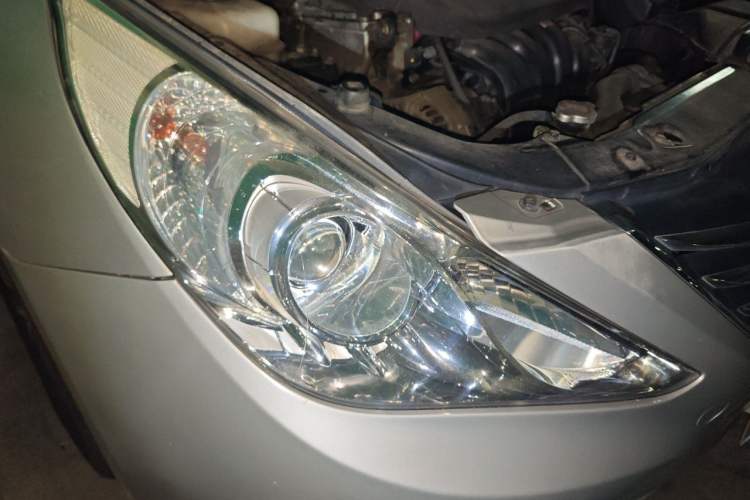 Used Hyundai Sonata 2013 2.0L Automatic Fashion Edition Right Front Headlight