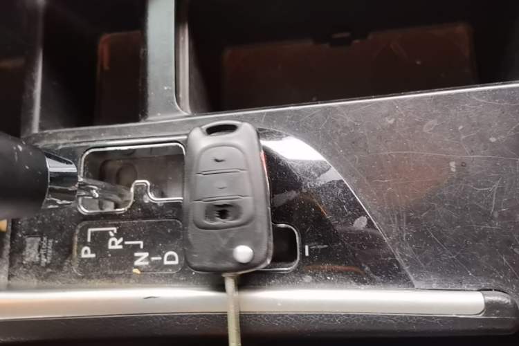 Used Hyundai Sonata 2013 2.0L Automatic Leading Edition Vehicle Key