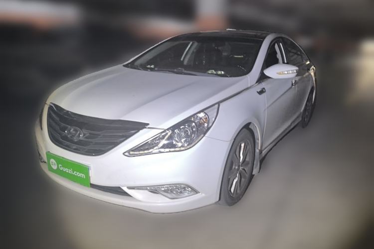 Used Hyundai Sonata 2013 2.4L Automatic Leading Edition China IV Standard Guazi used car, China used car export, Used car for sale, Used cars, Cheapest cars for sale