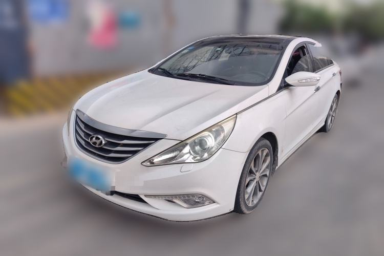 Used Hyundai Sonata 2013 2.4L Automatic Luxury Version China IV Standard Guazi used car, China used car export, Used car for sale, Used  cars, Cheapest cars for sale