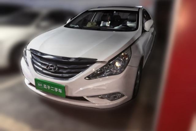 Hyundai Sonata 2013 2.0L Automatic Luxury Edition с пробегом