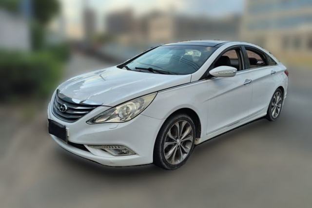 Hyundai Sonata 2013 2.4L Automatic Luxury Version China IV Standard de segunda mano