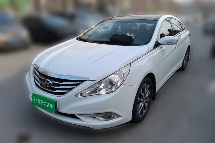 Used Hyundai Sonata 2013 2.4L Automatic Leading Edition China IV Standard Guazi used car, China used car export, Used car for sale, Used  cars, Cheapest cars for sale