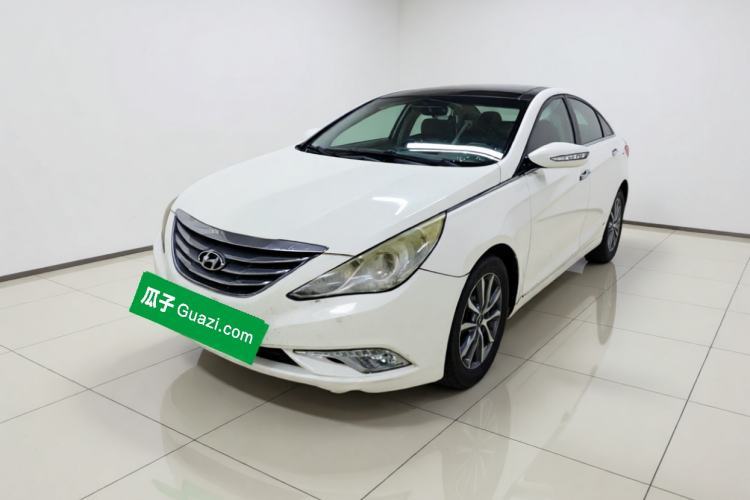 Ojetý Hyundai Sonata 2013 2.4L Automatic Leading Edition China IV Standard Guazi used car, China used car export, Used car for sale, Used  cars, Cheapest cars for sale